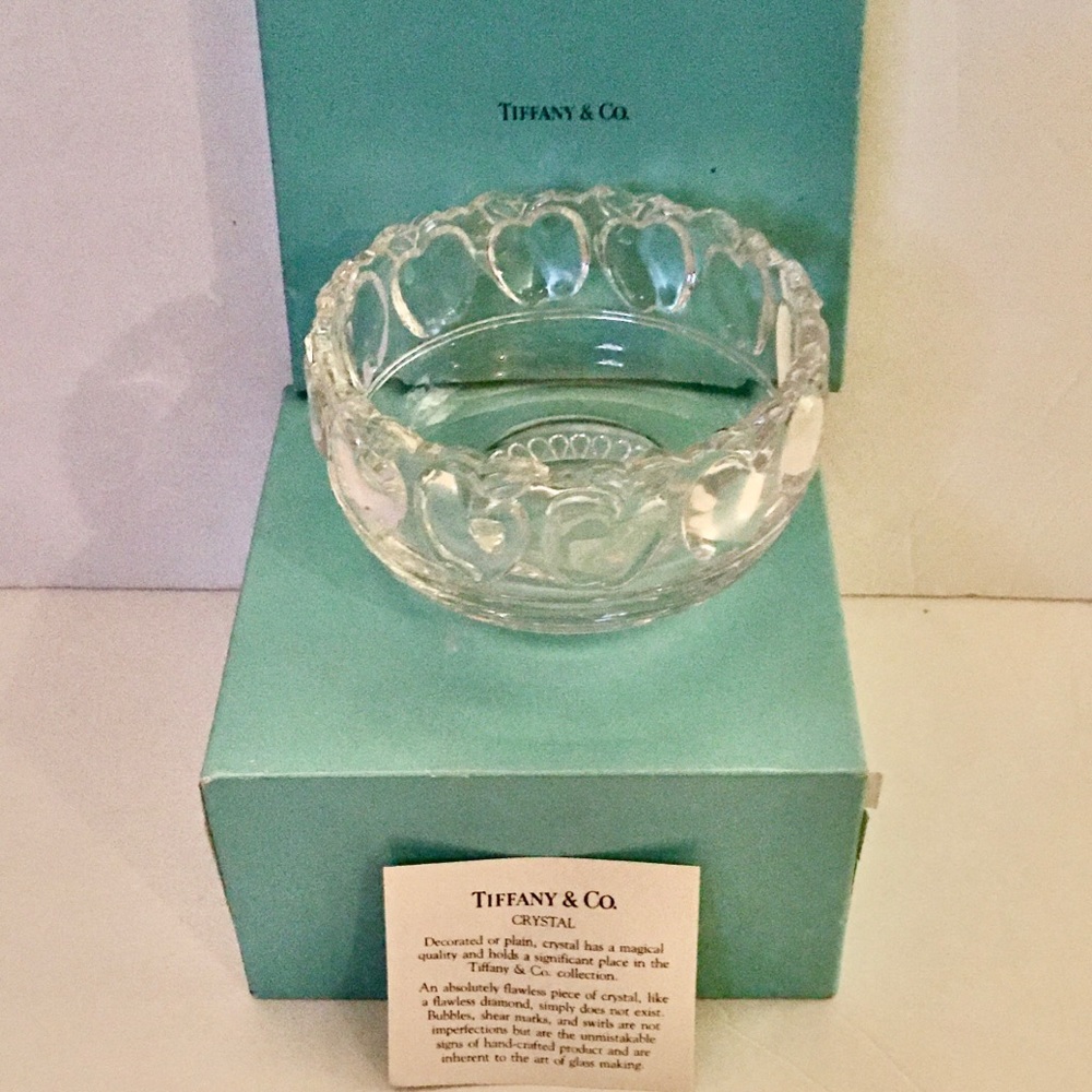 TIFFANY & CO APPLE BAND CRYSTAL BOWL